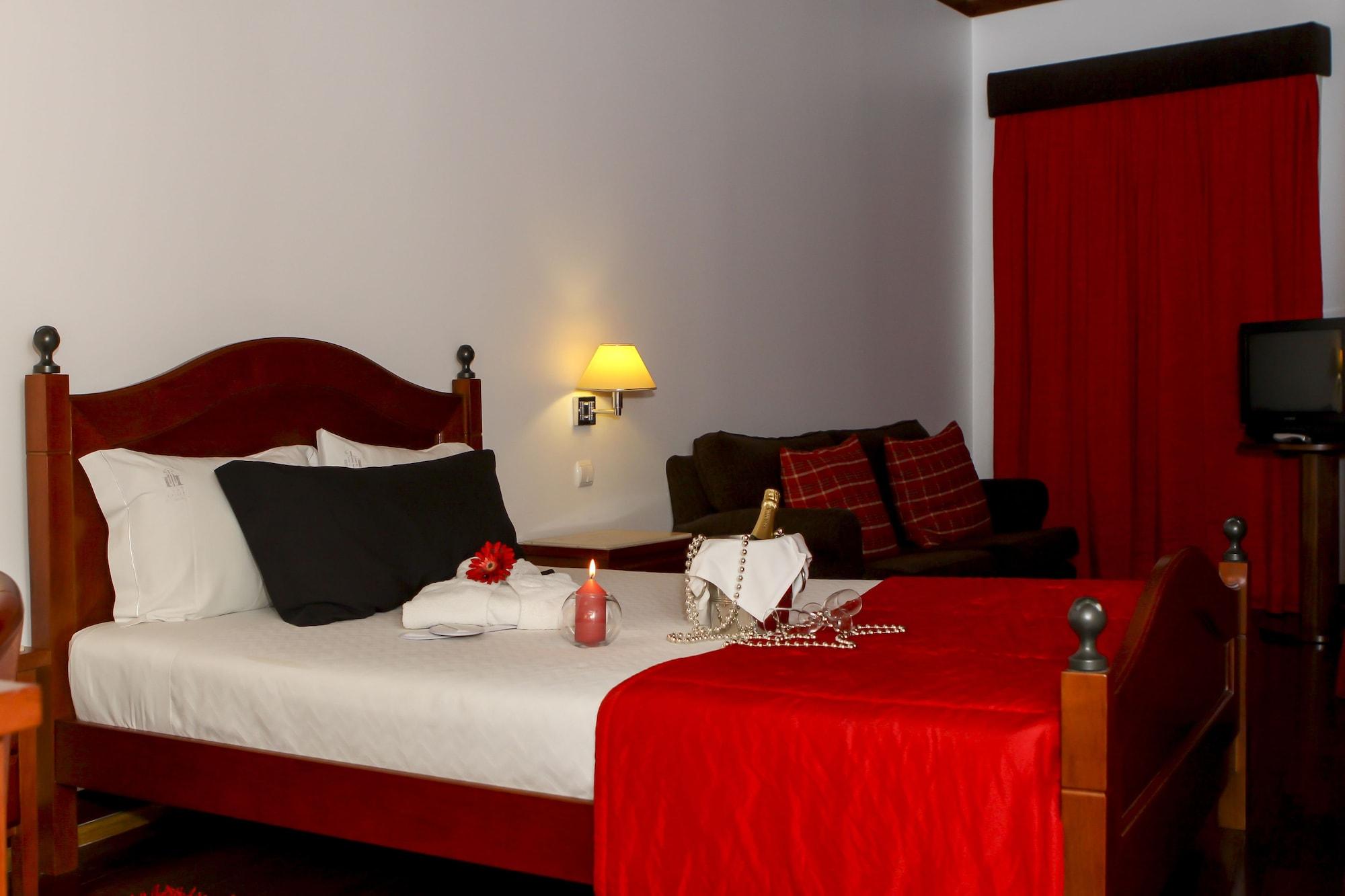 Galeria Suite Hotel Aveiro Buitenkant foto