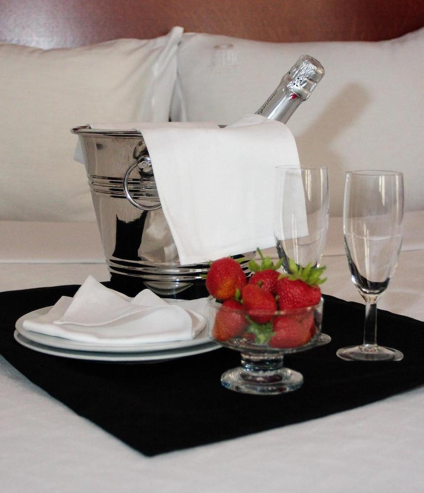 Galeria Suite Hotel Aveiro Buitenkant foto