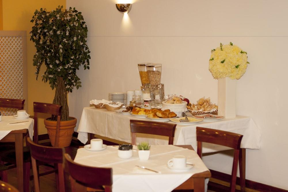 Galeria Suite Hotel Aveiro Buitenkant foto