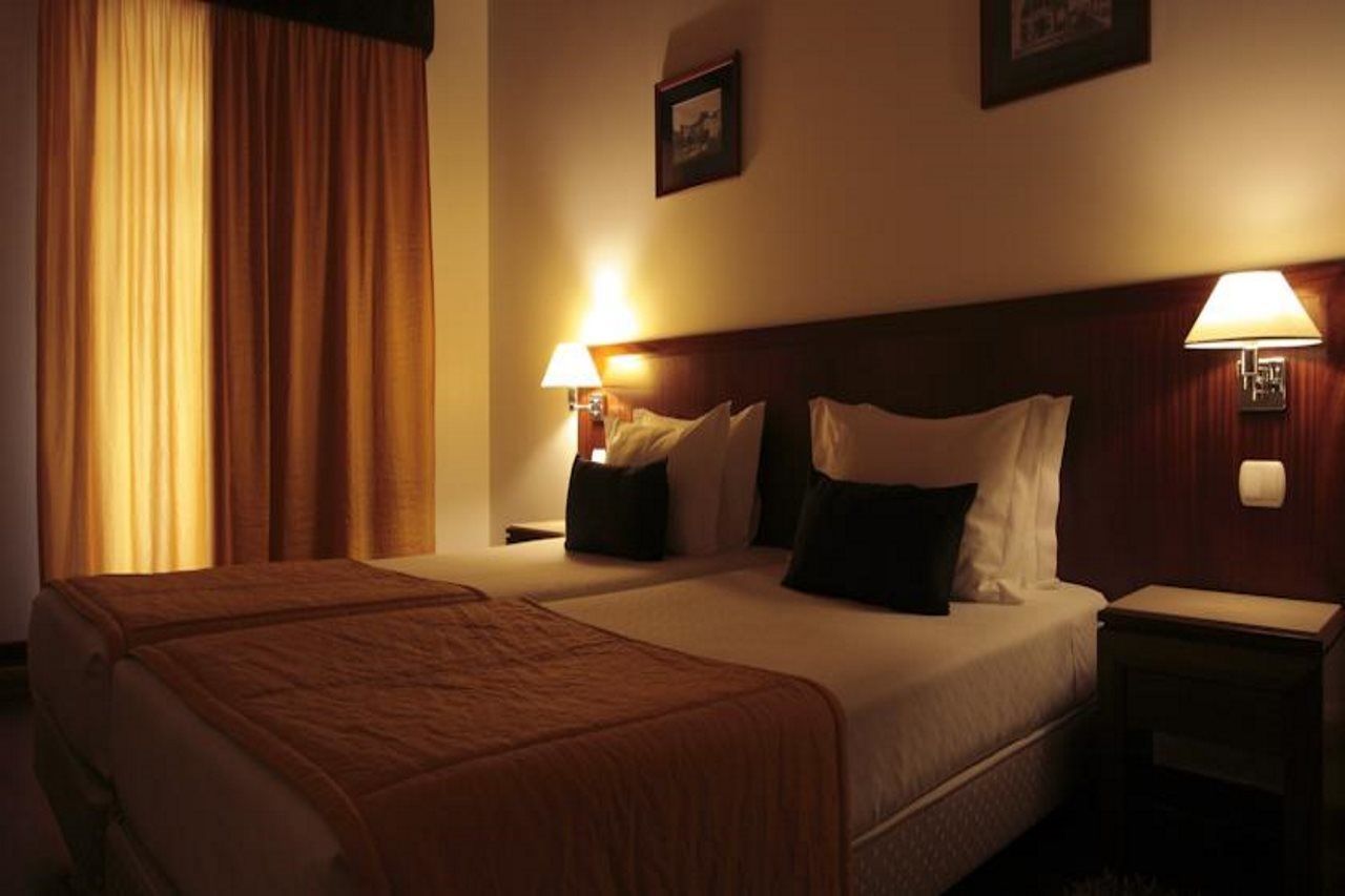 Galeria Suite Hotel Aveiro Buitenkant foto